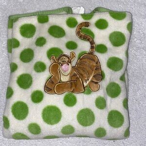 Disney Tigger Baby Blanket - 30" x 40" green polka dot unisex